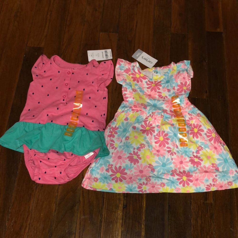 NWT Carter’s 12 month outfit set